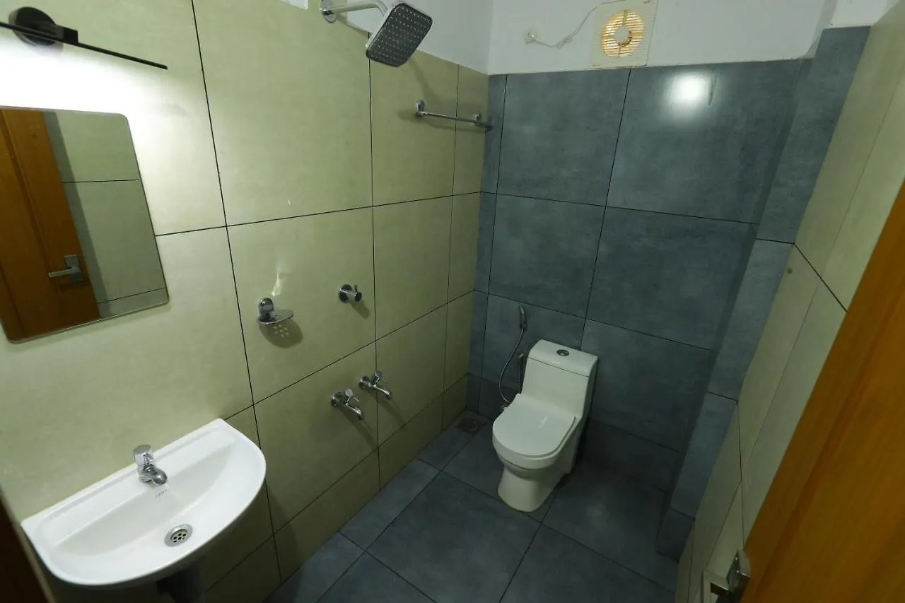 Отель Aldora Airport Residency Недумбассери Индия