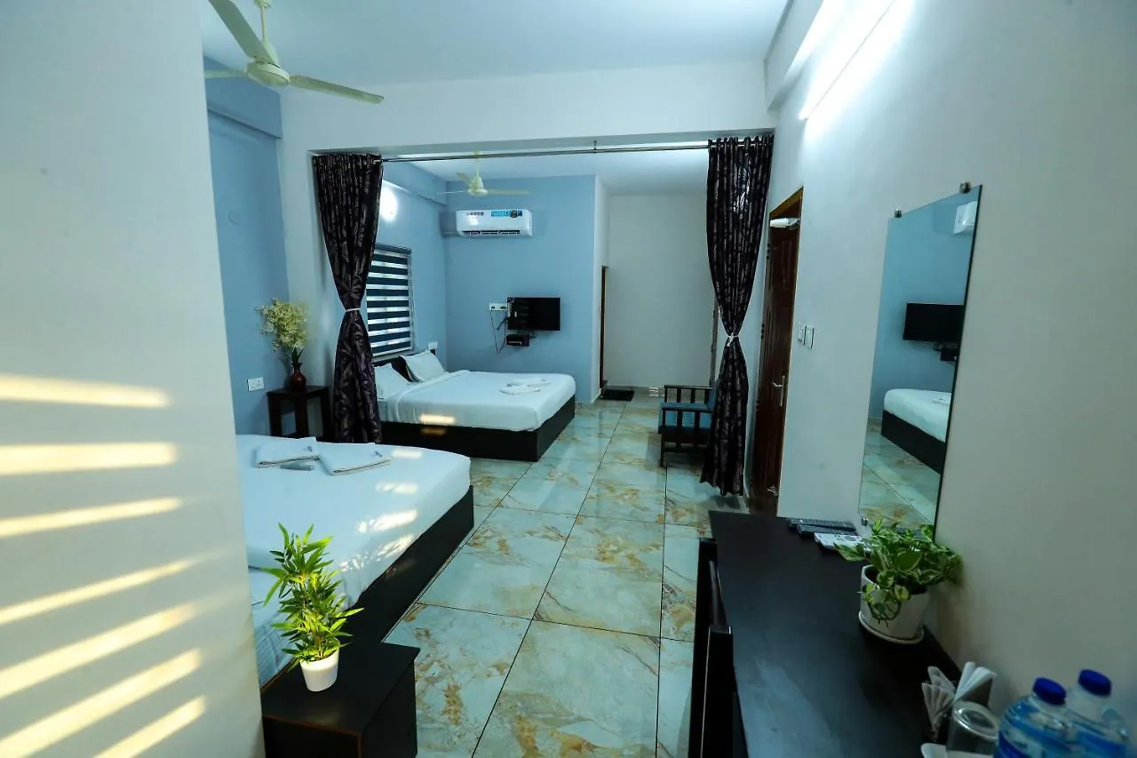 Отель Aldora Airport Residency Недумбассери
